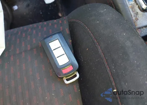 2019 Mitsubishi Outlander Sport 2.0 Se z USA, uszkodzony, nr VIN JA4AP4AU5KU014782